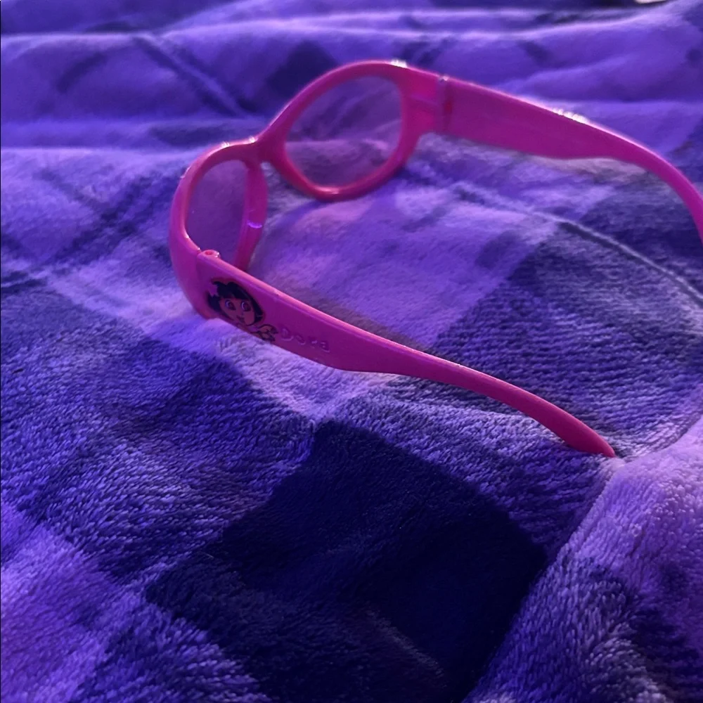 Stylish Pink Sunglasses